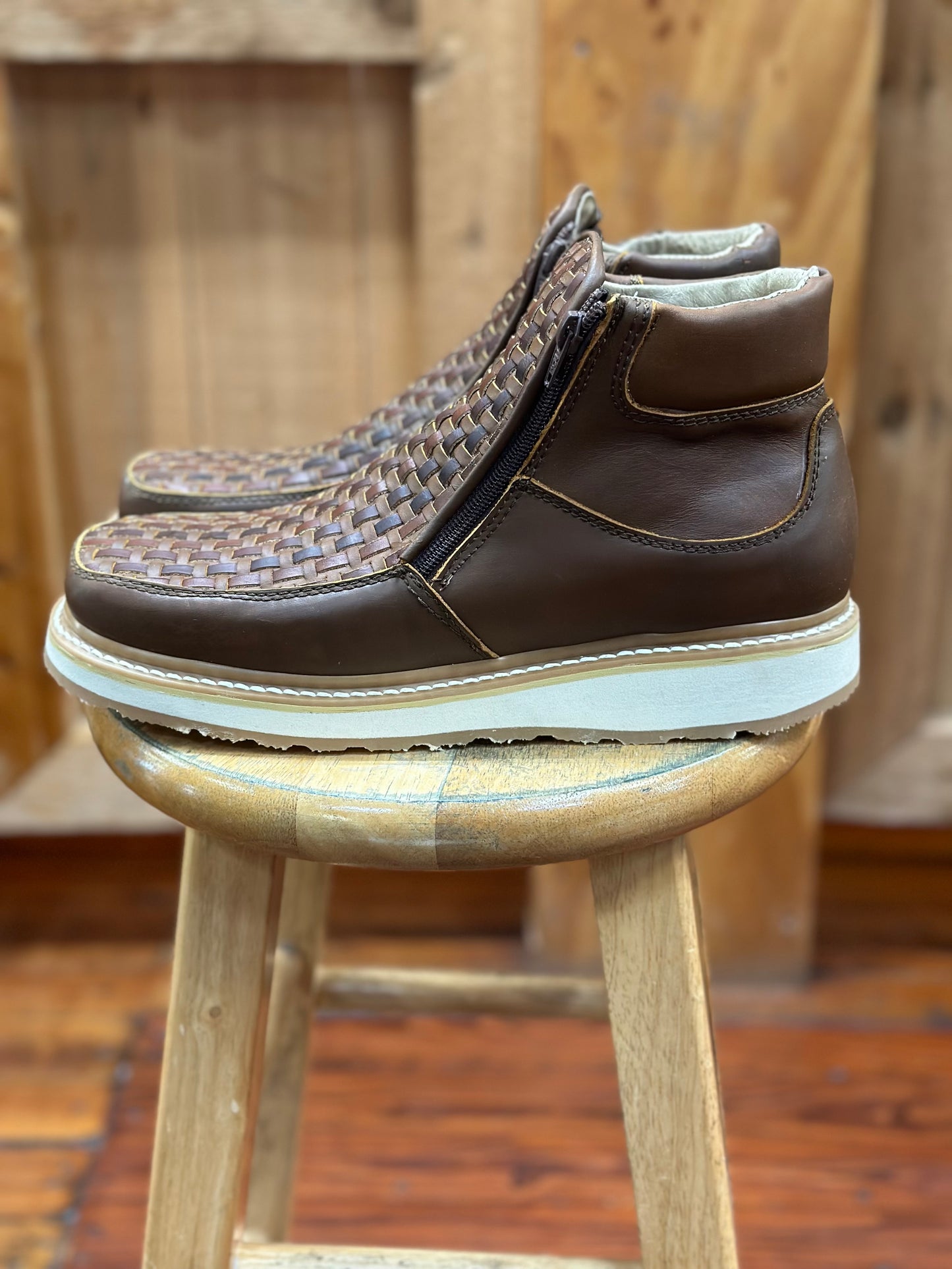 BASKET WEAVE SHOE
