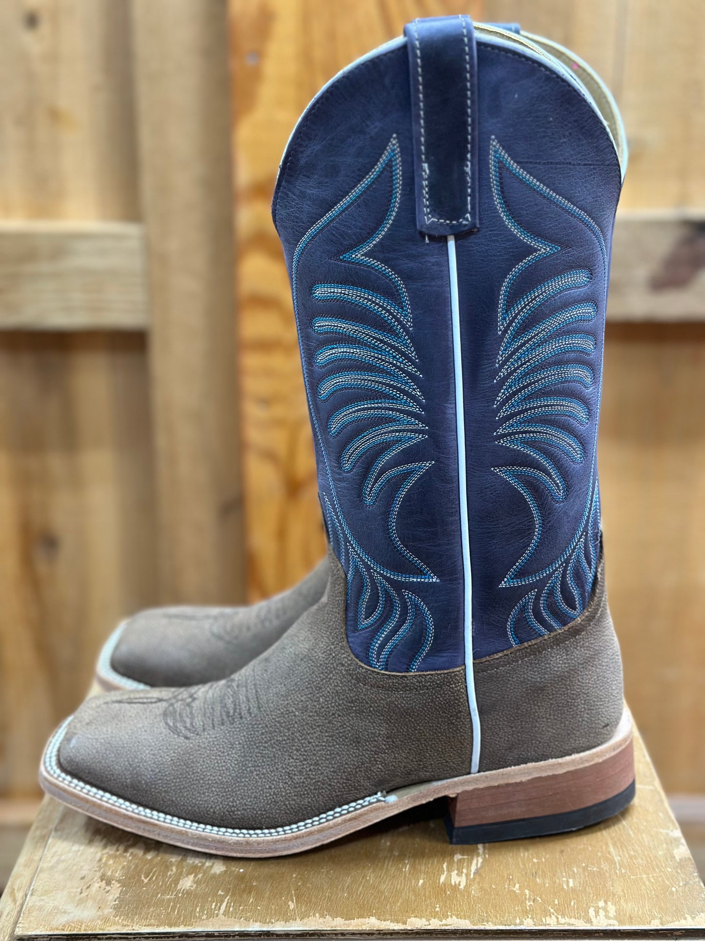 339125 EASTWOOD CAMEL