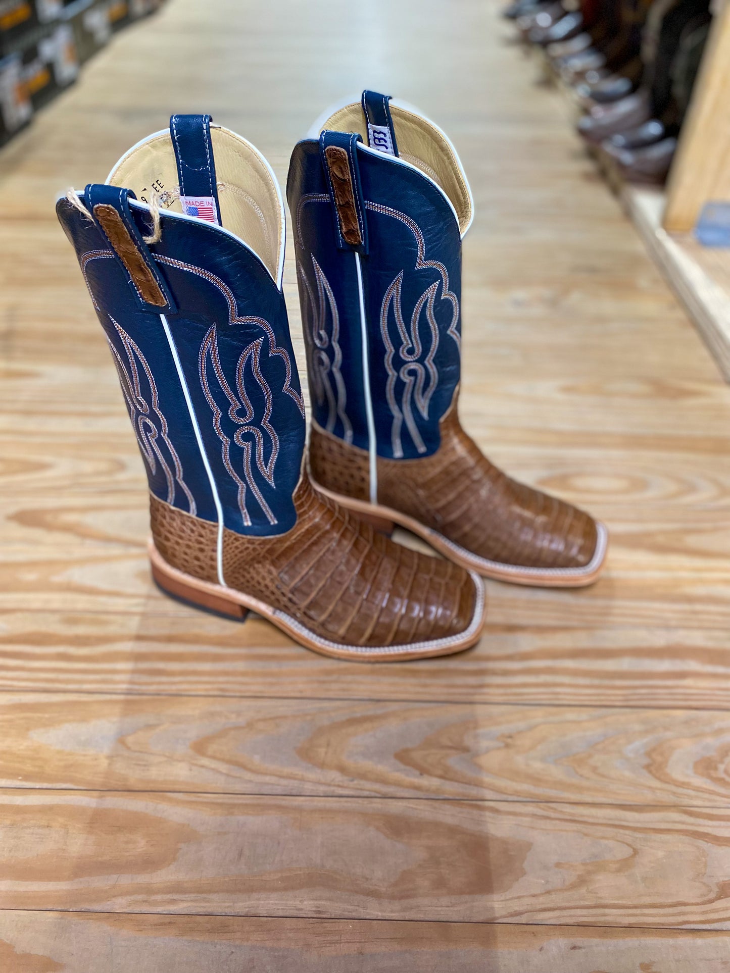 AB POST OAK CAIMAN BELLY