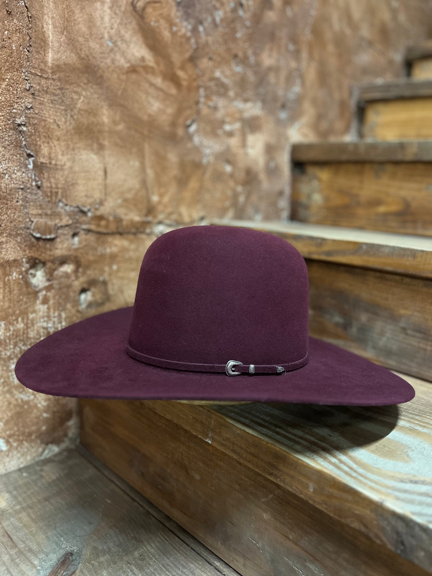 7 X RODEO KING FELT MERLOT