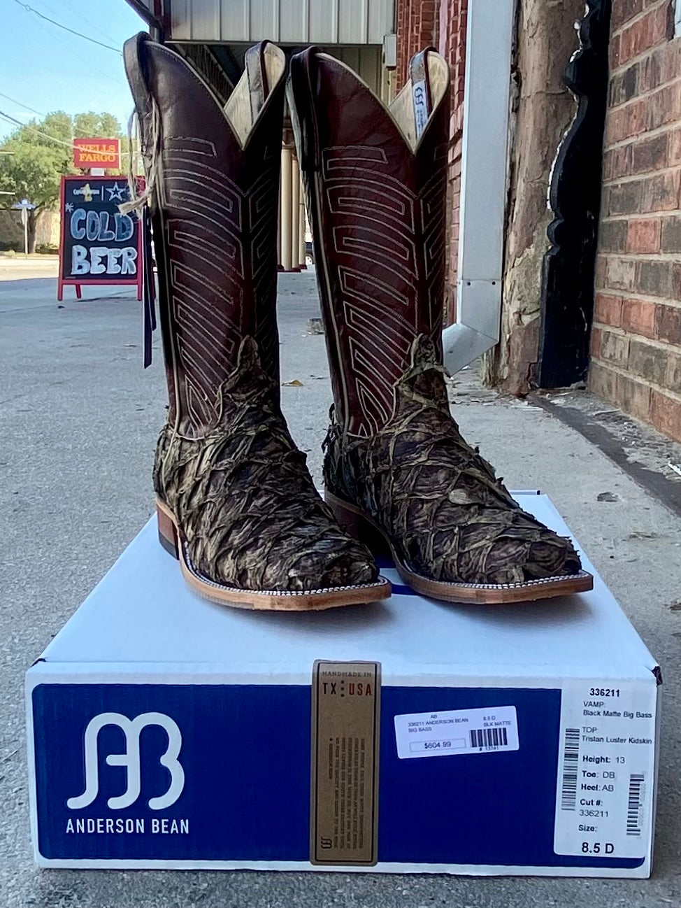 Saddle Brown Big Bass