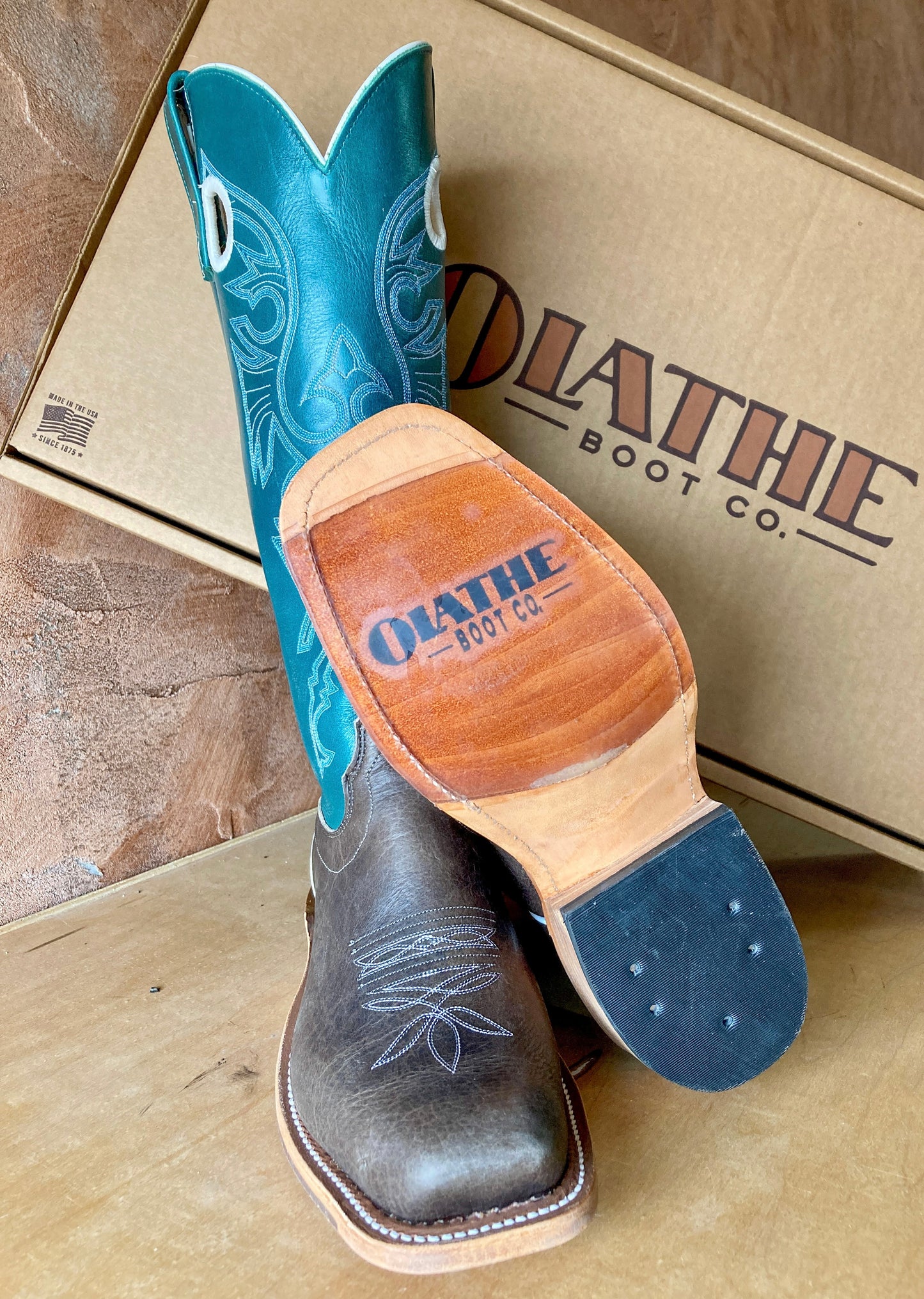 257069 Grey Navajo Bison