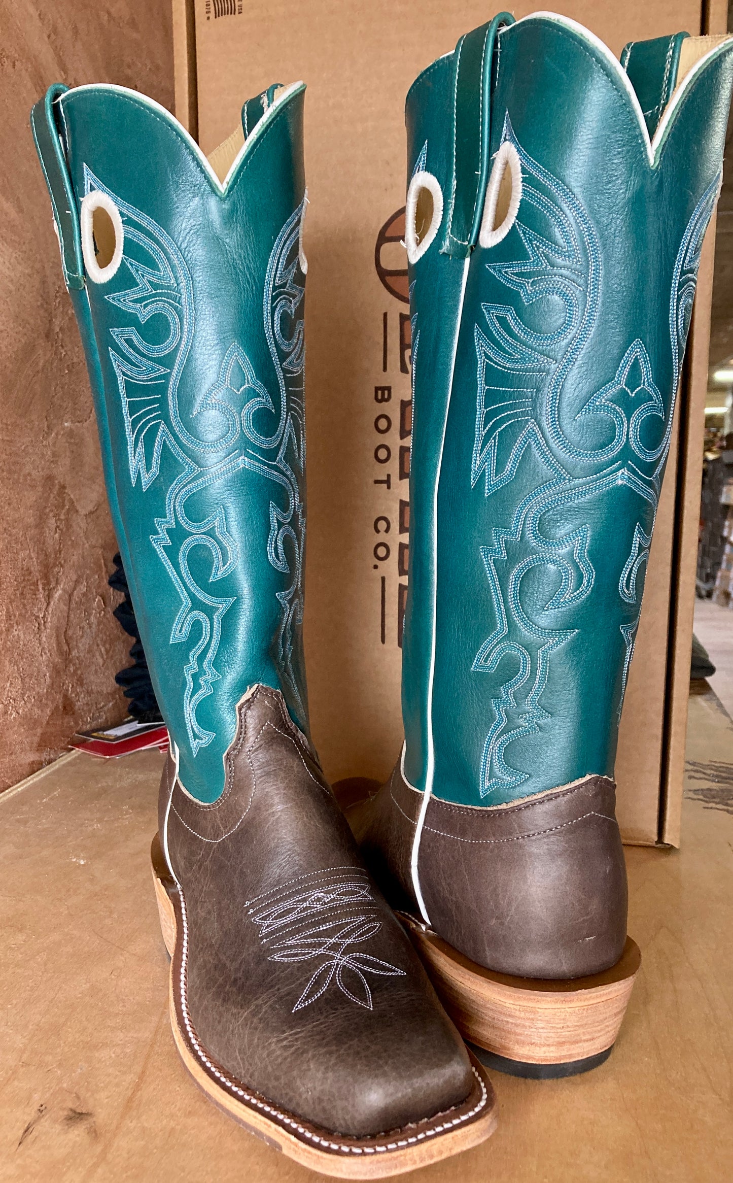 257069 Grey Navajo Bison