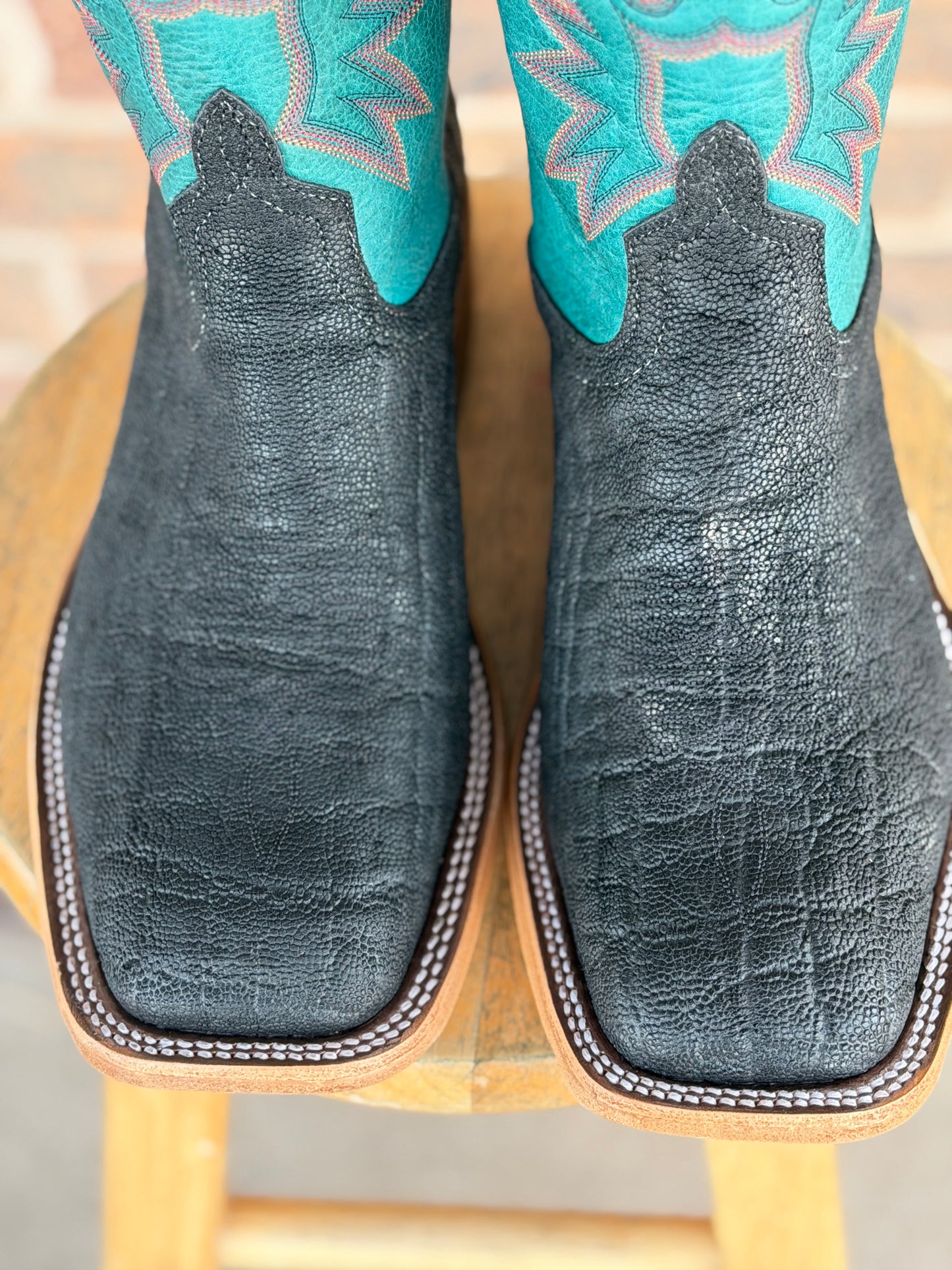 BLACK ELEPHANT 361790